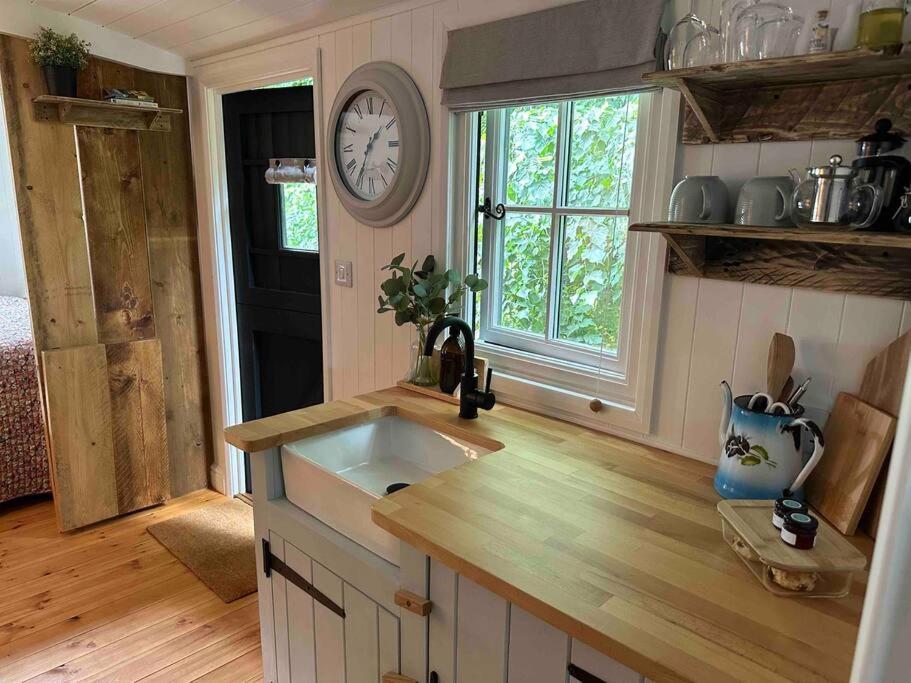 Cornwall Woodland Shepherd'S Hut Deirdres Hut Bodmin Exterior foto