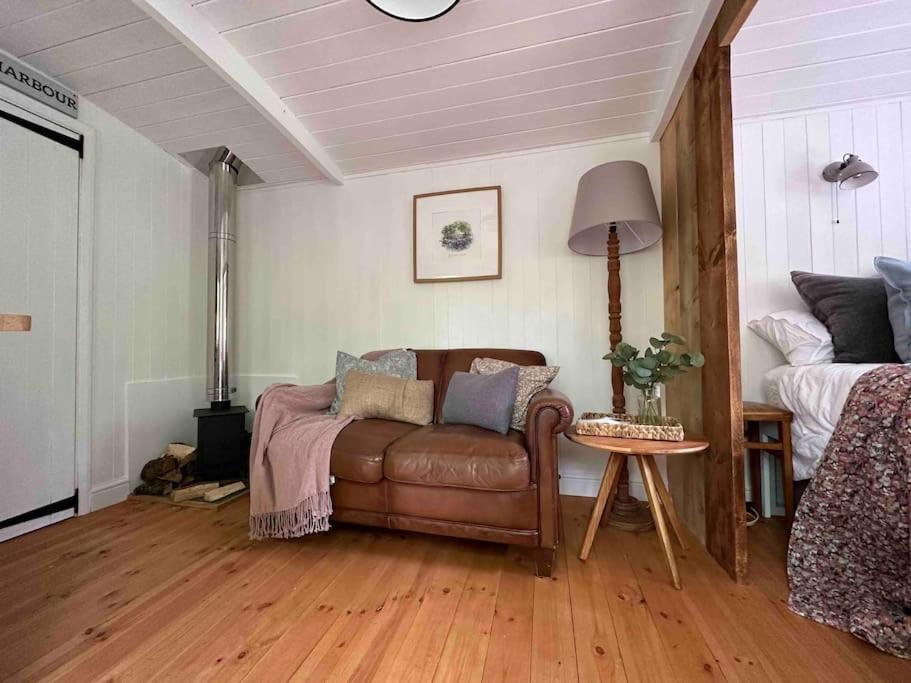 Cornwall Woodland Shepherd'S Hut Deirdres Hut Bodmin Exterior foto