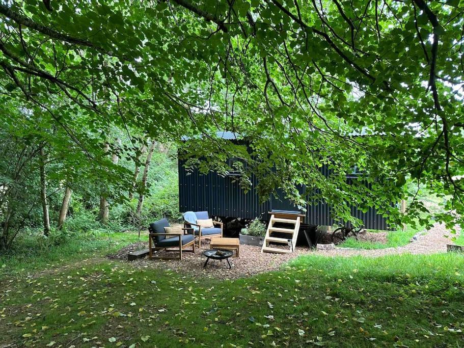 Cornwall Woodland Shepherd'S Hut Deirdres Hut Bodmin Exterior foto