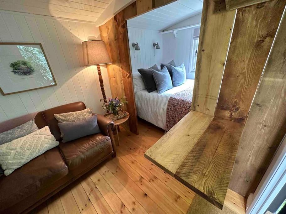 Cornwall Woodland Shepherd'S Hut Deirdres Hut Bodmin Exterior foto